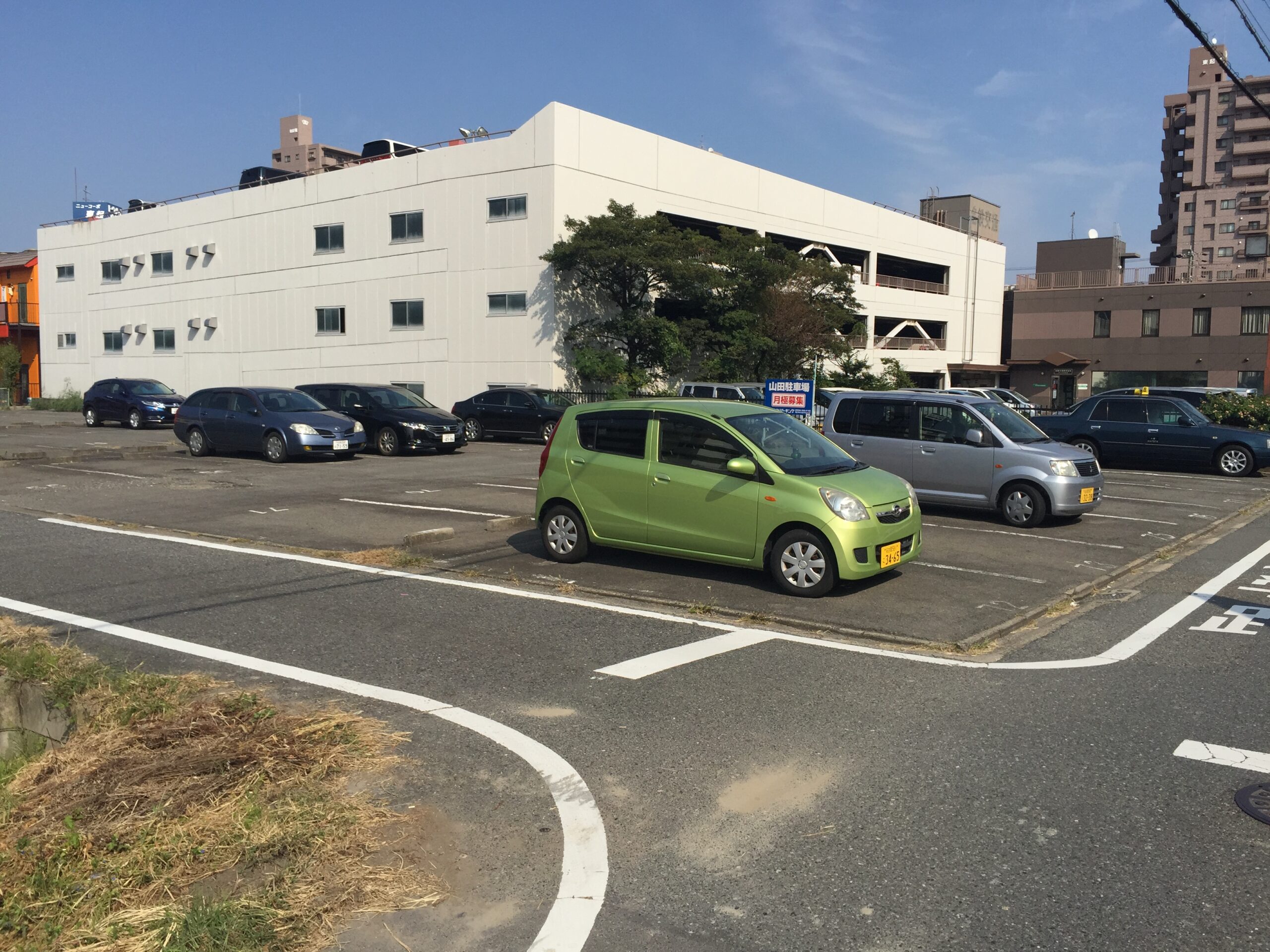 山田駐車場