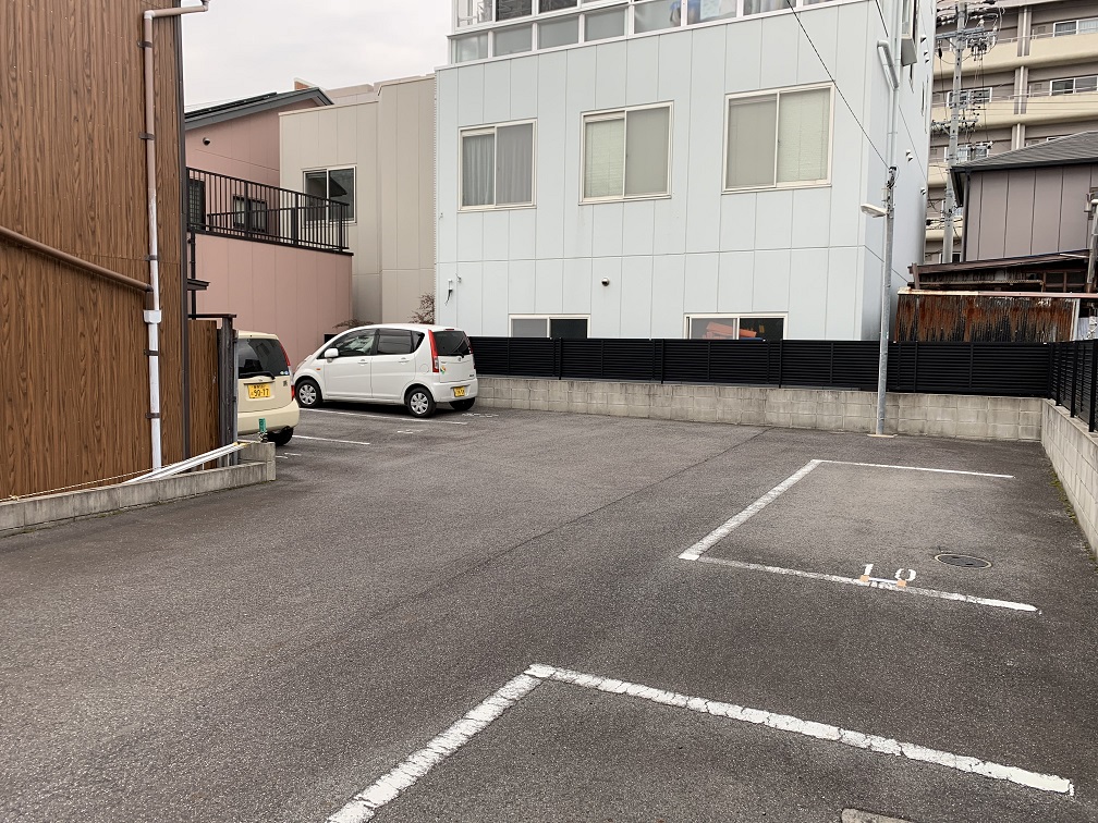 下坂町第三駐車場