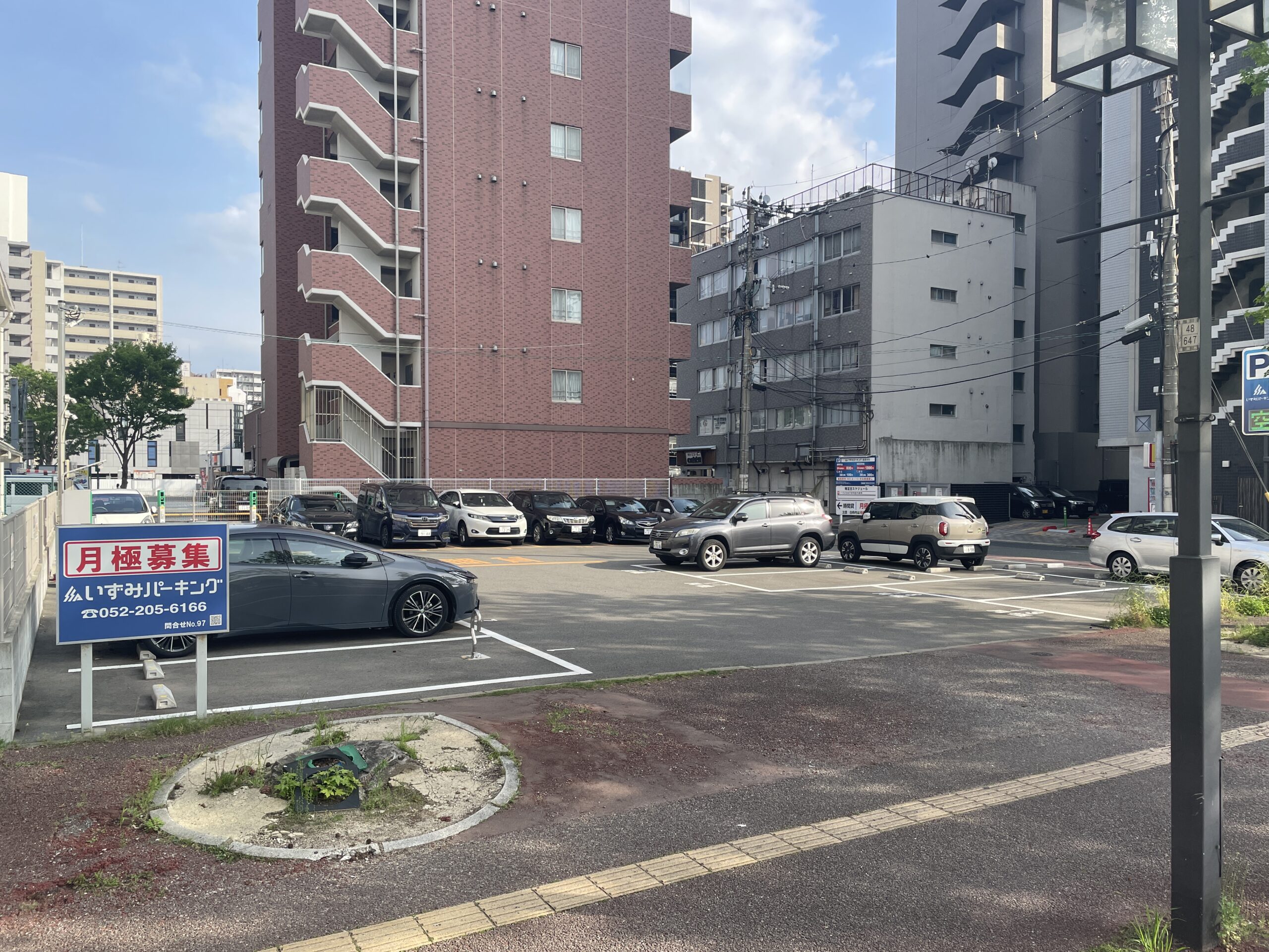 いずみパーキング築港本町