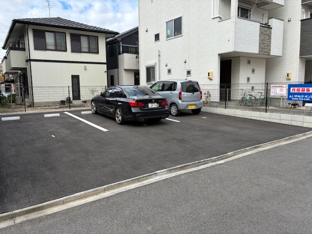 いずみパーキング川原通