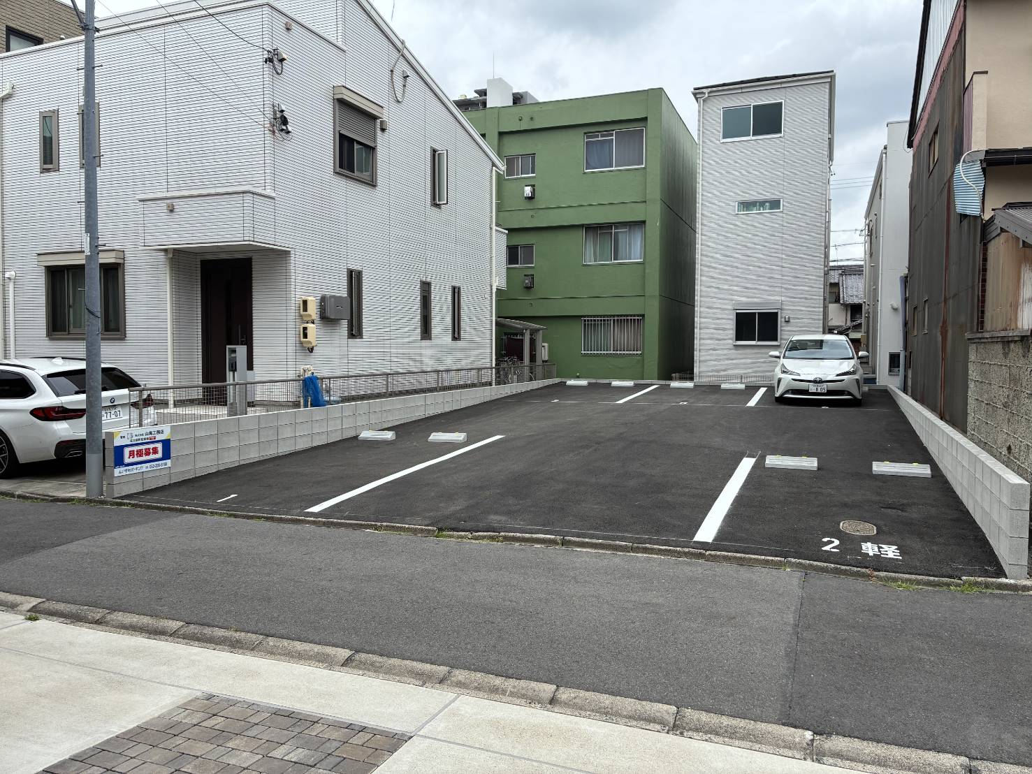 佐古前町駐車場